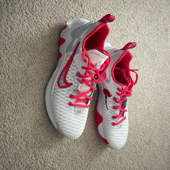 Nike Shoes Giannis Immortality Rose Basketball Shoes Poshmark